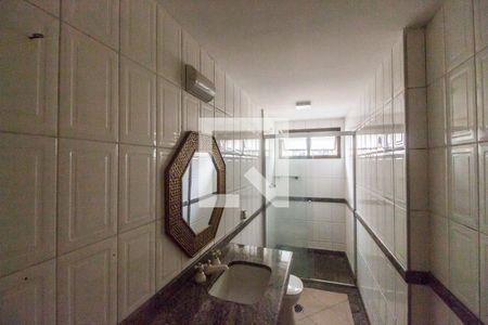 Apartamento à venda com 284m², 4 quartos e 4 vagas Apartamento à venda com 284m², 4 quartos e 4 vagasBanheiro