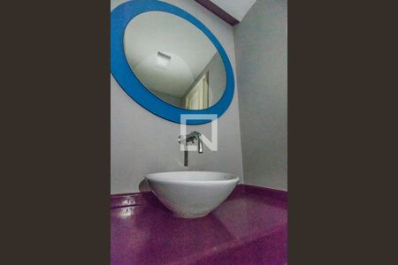 Apartamento à venda com 284m², 4 quartos e 4 vagas Apartamento à venda com 284m², 4 quartos e 4 vagasLavabo