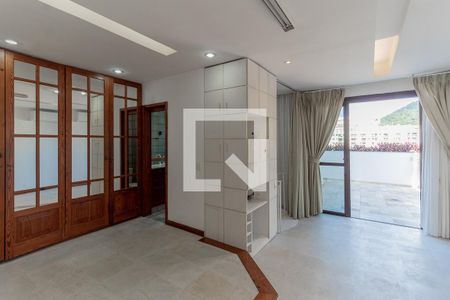 Apartamento à venda com 119m², 2 quartos e 1 vaga Apartamento à venda com 119m², 2 quartos e 1 vagaSuíte - Cobertura