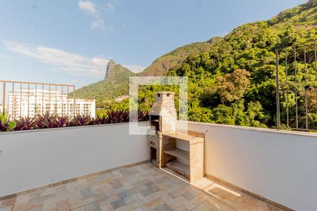 Apartamento à venda com 119m², 2 quartos e 1 vaga Apartamento à venda com 119m², 2 quartos e 1 vagaTerraço cobertura - Churrasqueira