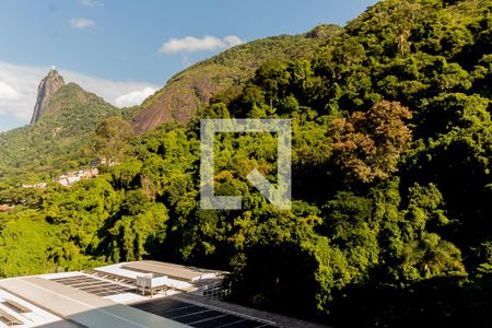 Apartamento à venda com 119m², 2 quartos e 1 vaga Apartamento à venda com 119m², 2 quartos e 1 vagaVista