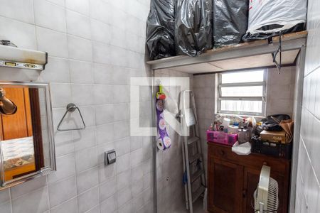 Casa à venda com 356m², 5 quartos e 4 vagasBanheiro da Suíte