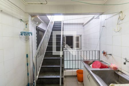 Casa à venda com 356m², 5 quartos e 4 vagasLavanderia