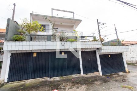 Casa à venda com 356m², 5 quartos e 4 vagasFachada
