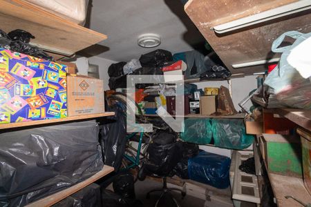 Casa à venda com 356m², 5 quartos e 4 vagasEscritório