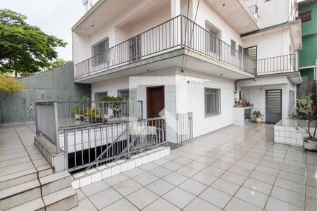 Casa à venda com 356m², 5 quartos e 4 vagasQuintal
