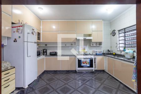 Casa à venda com 356m², 5 quartos e 4 vagasCozinha