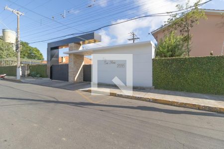 Casa de condomínio para alugar com 72m², 2 quartos e 1 vaga Casa de condomínio para alugar com 72m², 2 quartos e 1 vagaFachada do condomínio