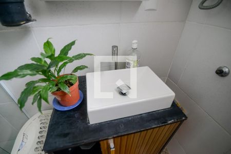 Casa à venda com 260m², 5 quartos e 2 vagas Casa à venda com 260m², 5 quartos e 2 vagasBanheiro 1