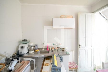 Casa à venda com 260m², 5 quartos e 2 vagas Casa à venda com 260m², 5 quartos e 2 vagasCozinha 2