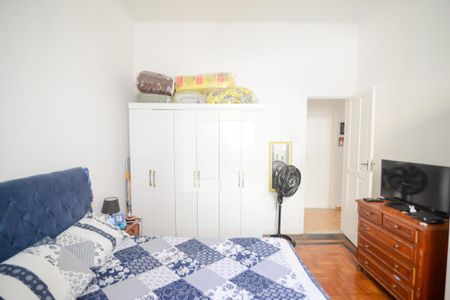 Casa à venda com 260m², 5 quartos e 2 vagas Casa à venda com 260m², 5 quartos e 2 vagasQuarto 5