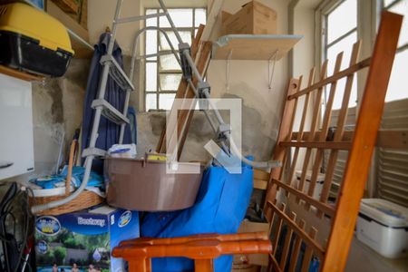 Casa à venda com 260m², 5 quartos e 2 vagas Casa à venda com 260m², 5 quartos e 2 vagasQuarto de Serviço