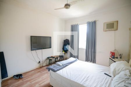 Casa à venda com 260m², 5 quartos e 2 vagas Casa à venda com 260m², 5 quartos e 2 vagasQuarto 6