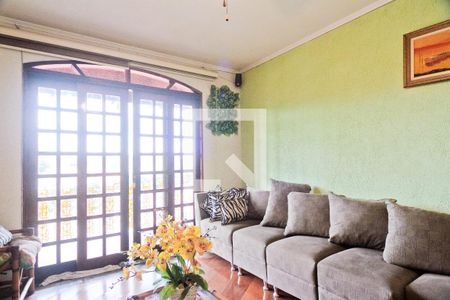 Sala de casa para alugar com 4 quartos, 254m² em Jardim Sao Jose, São Paulo