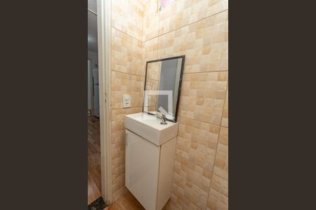 Apartamento à venda com 70m², 2 quartos e 2 vagas Apartamento à venda com 70m², 2 quartos e 2 vagasBanheiro