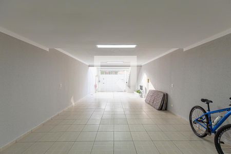 Casa à venda com 225m², 2 quartos e 3 vagasGaragem 