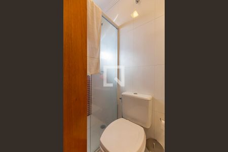 Casa à venda com 225m², 2 quartos e 3 vagasBanheiro da Suite