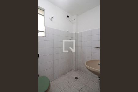 Apartamento para alugar com 66m², 2 quartos e sem vagaBanheiro