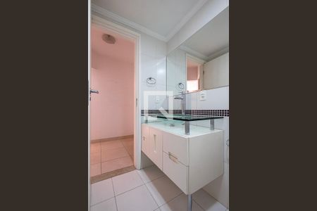 Apartamento à venda com 67m², 2 quartos e 1 vagaBanheiro