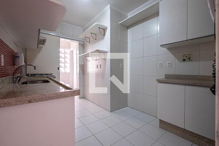 Apartamento à venda com 67m², 2 quartos e 1 vagaCozinha
