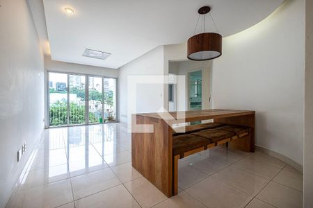 Sala de apartamento para alugar com 2 quartos, 67m² em Vila Madalena, São Paulo