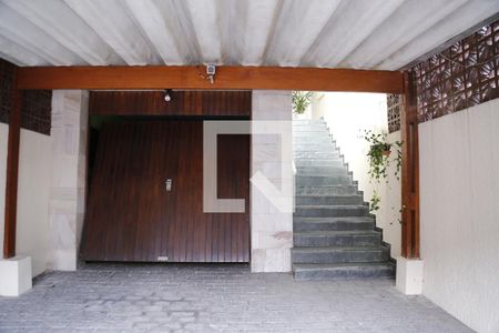 Casa à venda com 278m², 3 quartos e 4 vagasGaragem