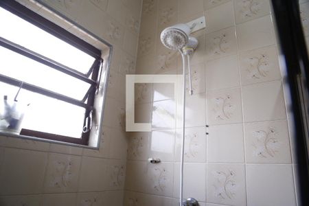 Casa à venda com 278m², 3 quartos e 4 vagasBanheiro Social