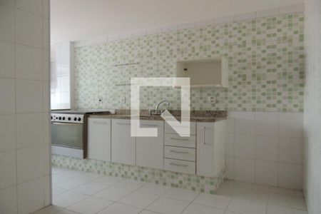 Apartamento à venda com 111m², 4 quartos e 3 vagasCozinha - Armários