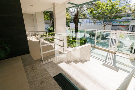 Apartamento à venda com 92m², 3 quartos e 2 vagas Apartamento à venda com 92m², 3 quartos e 2 vagasÁrea Comum