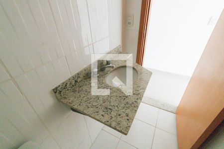 Apartamento à venda com 92m², 3 quartos e 2 vagas Apartamento à venda com 92m², 3 quartos e 2 vagasBanheiro Social 2