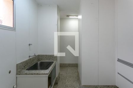 Casa para alugar com 440m², 4 quartos e 4 vagasÁrea de Serviço