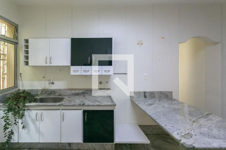 Casa para alugar com 440m², 4 quartos e 4 vagasCozinha