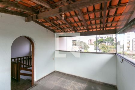 Casa para alugar com 440m², 4 quartos e 4 vagasVaranda