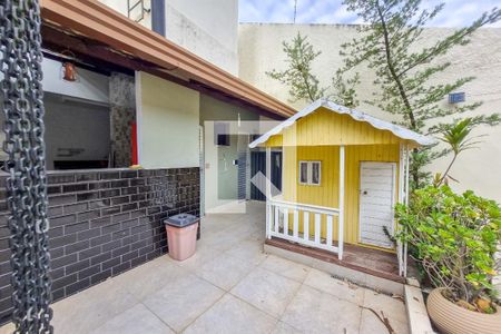 Casa para alugar com 440m², 4 quartos e 4 vagasÁrea externa