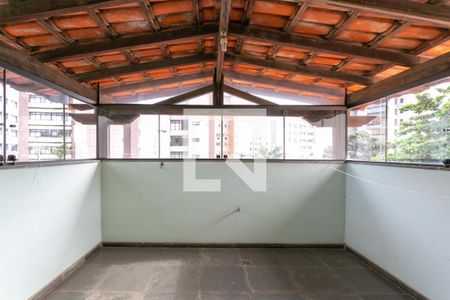 Casa para alugar com 440m², 4 quartos e 4 vagasVaranda