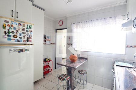 Apartamento à venda com 106m², 3 quartos e 2 vagasCozinha
