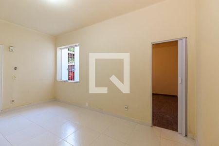 Sala de apartamento para alugar com 2 quartos, 65m² em São Cristóvão, Rio de Janeiro