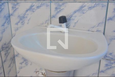 Banheiro Suíte de apartamento à venda com 1 quarto, 33m² em Guajuviras, Canoas