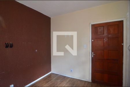 Sala de apartamento à venda com 1 quarto, 33m² em Guajuviras, Canoas