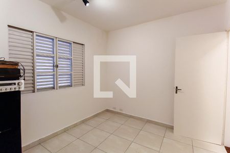 Quarto 2 de casa para alugar com 3 quartos, 110m² em Água Rasa, São Paulo