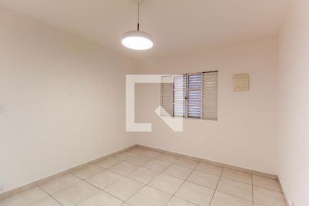 Quarto 1 de casa para alugar com 3 quartos, 110m² em Água Rasa, São Paulo