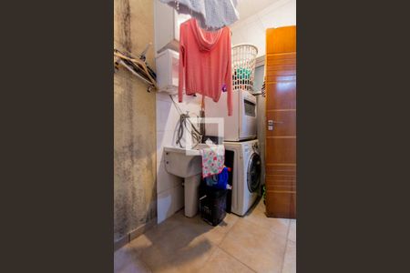 Casa de condomínio à venda com 97m², 2 quartos e 2 vagas Casa de condomínio à venda com 97m², 2 quartos e 2 vagasÁrea de Serviço