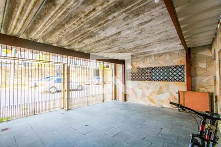 Casa à venda com 120m², 2 quartos e 2 vagas Casa à venda com 120m², 2 quartos e 2 vagasGaragem