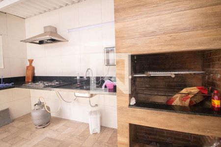 Casa à venda com 209m², 3 quartos e 3 vagaschurrasqueira