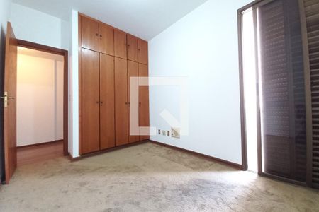 Apartamento à venda com 150m², 4 quartos e 2 vagasQuarto 2