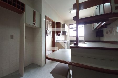 Apartamento à venda com 150m², 4 quartos e 2 vagasCozinha 