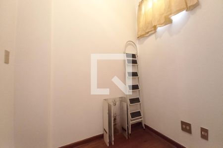 Apartamento à venda com 150m², 4 quartos e 2 vagasQuarto de Serviço