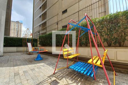 Apartamento à venda com 150m², 4 quartos e 2 vagasÁrea comum - Playground