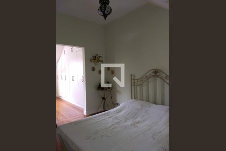 Casa à venda com 148m², 3 quartos e 2 vagas