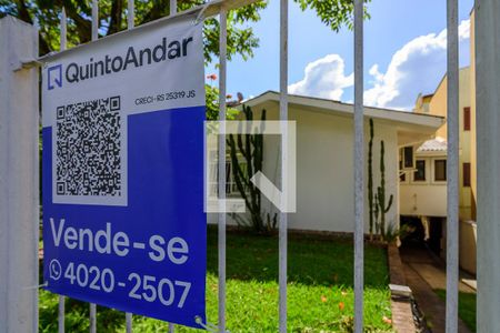 Casa à venda com 205m², 4 quartos e 3 vagasPlaquinha